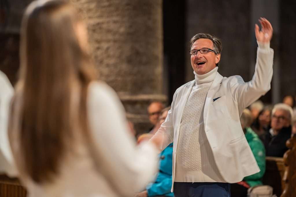 Der Salzburg Community Gospel Choir bei einem Auftritt